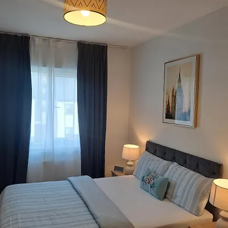 Homestay Cozy Bedroom In Lucan,