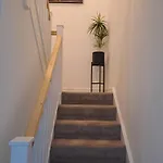 Cozy Bedroom In Lucan, בית אירוח דבלין