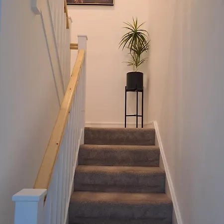 Cozy Bedroom In Lucan, Rum i privatbostad Dublin